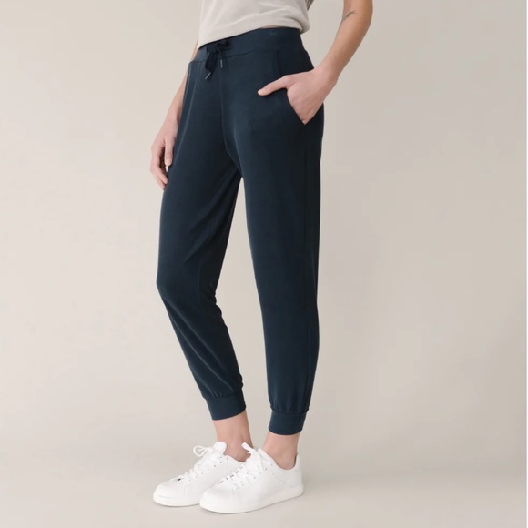 cozy earth Sweaters - COZY EARTH Modal Navy Jogger NWT